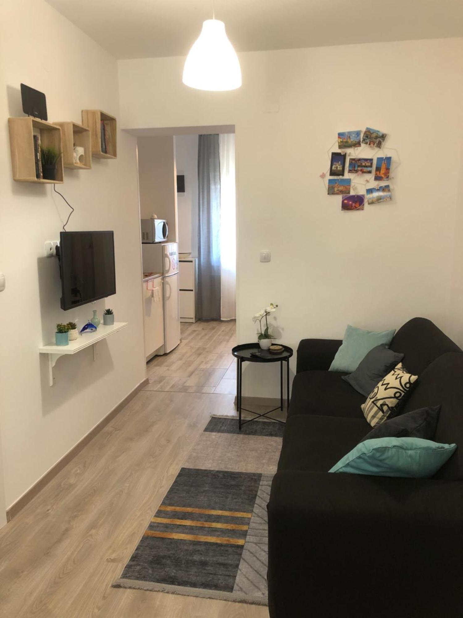 Stipe- With Free Parking, Self Check-in 0-24 Apartament Zagrzeb
